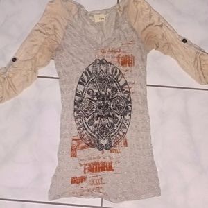 Day Trip Cross shirt